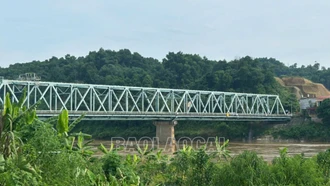Triển khai sửa chữa cầu Yên Bái bắc qua sông Hồng, trên Quốc lộ 37