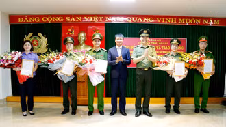 Lào Cai: Khen thưởng 5 tập thể vì có thành tích xuất sắc trong phá đường dây lừa đảo quy mô lớn, liên quan đến tiền điện tử ảo