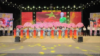 Tưng bừng chương trình nghệ thuật chào năm mới 2026