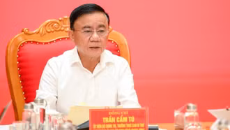 Chỉ thị của Ban Bí thư về việc thực hiện bảo hiểm y tế toàn dân trong giai đoạn mới