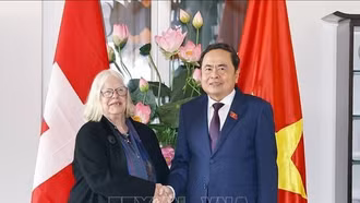 Chủ tịch Quốc hội Trần Thanh Mẫn tiếp Chủ tịch Hội Hữu nghị Thụy Sĩ - Việt Nam