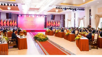 Bí thư Tỉnh ủy Trịnh Việt Hùng dự Hội nghị thường niên lần thứ 5 giữa Bí thư Tỉnh ủy các tỉnh Lai Châu, Lào Cai, Tuyên Quang, Điện Biên (Việt Nam) và tỉnh Vân Nam (Trung Quốc)