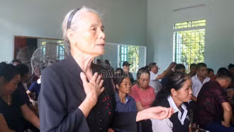 Tổ đại biểu số 9 HĐND xã Bát Xát tiếp xúc cử tri trước kỳ họp thường lệ giữa năm 2025