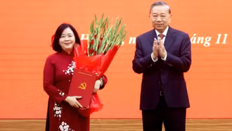 Bà Bùi Thị Minh Hoài giữ chức Bí thư Đảng ủy Mặt trận Tổ quốc, các đoàn thể Trung ương