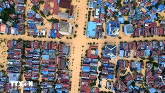 Đến 17 giờ ngày 8/10, gần 22.600ha cây trồng bị thiệt hại và 17.000 nhà bị ngập