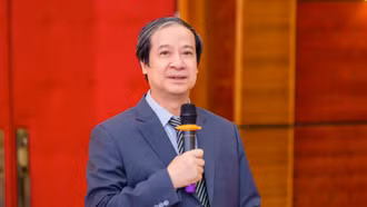 Bộ trưởng Giáo dục và Đào tạo phản hồi ý kiến cả nước dùng 1 bộ sách giáo khoa