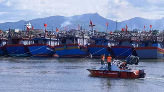 Bộ Y tế: Mỗi bệnh viện chuẩn bị 2 đội cấp cứu lưu động để ứng phó kịp thời với bão số 5