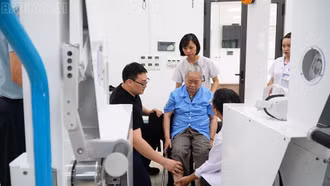  Tiếp nhận, chuyển giao vận hành hệ thống Robot tập phục hồi chức năng, huấn luyện và điều chỉnh dáng đi