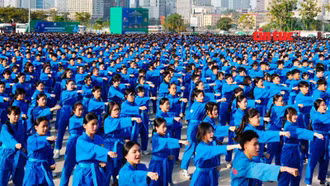 Gần 60.000 học sinh đồng diễn võ nhạc Vovinam xác lập kỷ lục thế giới