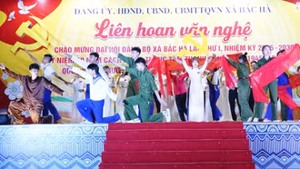 Những tiết mục múa đặc sắc.