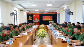 Quyết liệt đấu tranh với tội phạm về ma túy