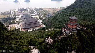 Danh thắng Tam Chúc là di tích quốc gia đặc biệt