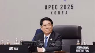 Chủ tịch nước Lương Cường dự phiên thứ nhất của Hội nghị các nhà lãnh đạo APEC 2025