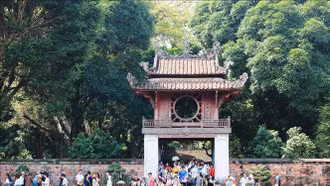 Khai mạc trưng bày tranh 'Dân Tộc Tự Hào' tại Di tích quốc gia đặc biệt Văn Miếu - Quốc Tử Giám