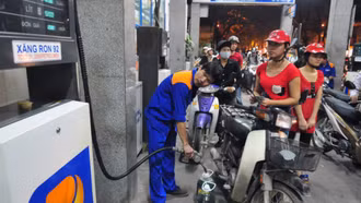 Giá xăng dầu quay đầu đi lên