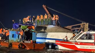 Thông tin mới nhất vụ lật tàu du lịch Vịnh Hạ Long