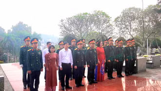 Sư đoàn 355 tổ chức nhiều hoạt động tri ân dịp Kỷ niệm 81 năm Ngày thành lập Quân đội nhân dân Việt Nam và 36 năm Ngày Hội Quốc phòng toàn dân