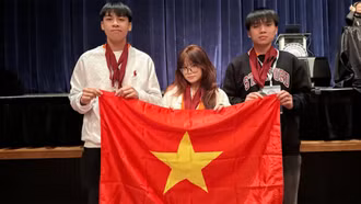 Học sinh Việt giành huy chương vàng và bạc tại CK học thuật quốc tế World Scholar's Cup 2025