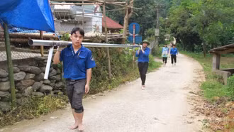 Công trình thắp sáng đường quê: Hoạt động ý nghĩa trong chiến dịch “Mùa hè xanh 2025” tại xã Bát Xát