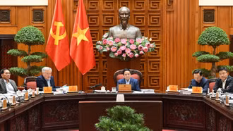 Thủ tướng: Xây dựng chính sách vượt trội để thí điểm một số khu thương mại tự do