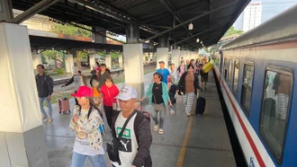 Đường sắt tăng chuyến, bổ sung hơn 5.500 vé phục vụ Tết Bính Ngọ 2026