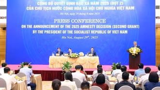 Công bố Quyết định của Chủ tịch nước đặc xá cho 13.920 người