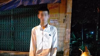 Công an phường Âu Lâu giúp đỡ thanh niên đi lạc trở về gia đình