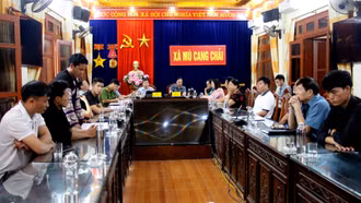 Xã Mù Cang Chải làm việc với các cơ sở kinh doanh dịch vụ, porter trên địa bàn 