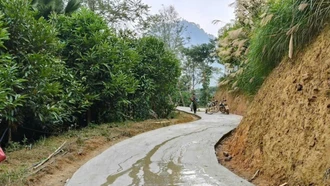 Tuyến đường bê tông thôn Vàng Ngần - Ngã Hai sắp hoàn thành