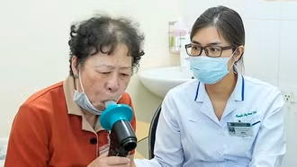 Không chủ quan với bệnh phổi tắc nghẽn mạn tính khi trời lạnh