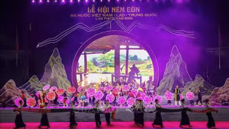 Khai mạc Lễ hội ném còn 3 nước Việt Nam - Lào - Trung Quốc lần thứ IX