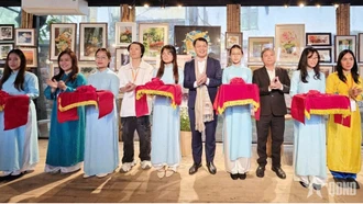 Khai mạc Triển lãm tranh “Hà Nội thanh tân”