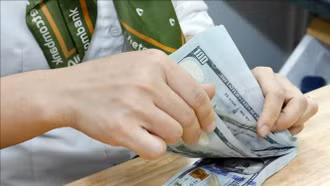 Quy định mới về chuyển tiền giá trị lớn từ ngày 1/11