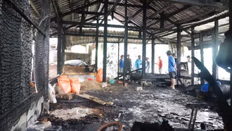 Hỏa hoạn thiêu rụi căn nhà ở thôn Nả Dề Thàng