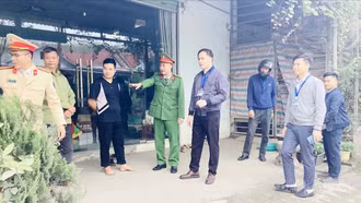 Xã Bảo Ái ra quân tuyên truyền, vận động Nhân dân giải tỏa hành lang an toàn giao thông 