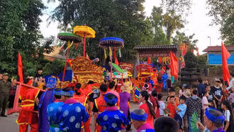 Xuân về vui hội đình Bằng Là