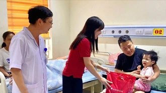 Bác sĩ tận tâm, bệnh nhân hạnh phúc