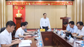 Phó Bí thư Tỉnh ủy Hoàng Giang làm việc với huyện Bát Xát về triển khai sắp xếp, sáp nhập đơn vị hành chính cấp xã