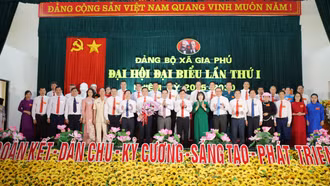 Đưa xã Gia Phú phát triển nhanh, bền vững, trở thành điểm sáng của tỉnh