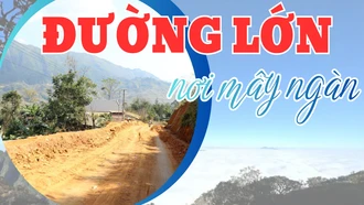 Đường lớn nơi mây ngàn