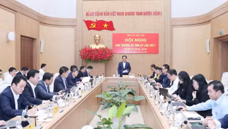 Xem xét, quyết định nhiều nội dung quan trọng