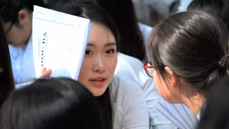 Kỳ thi tốt nghiệp THPT năm 2025 tăng gần 94.000 thí sinh