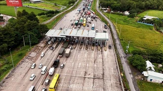 Tiếp tục áp dụng thuế VAT 8% với phí dịch vụ sử dụng đường cao tốc