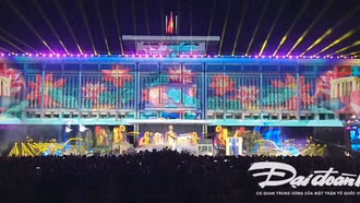 "Bản trường ca hòa bình" tái hiện 50 năm "non sông liền một dải"