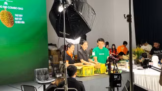 Xây dựng cơ sở dữ liệu sản phẩm quảng cáo