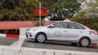 Người có giấy phép lái xe ô tô sẽ được miễn thi lý thuyết sát hạch xe máy