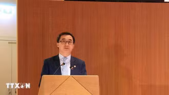 WHO trao chứng nhận công nhận thanh toán bệnh mắt hột cho Việt Nam