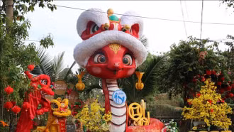 Độc đáo linh vật rắn chào Xuân Ất Tỵ