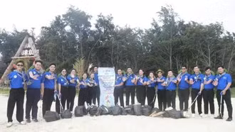 Tuổi trẻ Bình Dương vì biển đảo quê hương