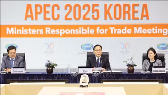 APEC ra tuyên bố chung nhấn mạnh tầm quan trọng của WTO và kêu gọi hợp tác